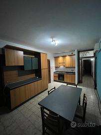 Trilocale arredato garage ascensore a polesella