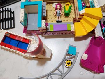 Lego mattoncini sfusi friends accessori vari - Tutto per i bambini In  vendita a Varese