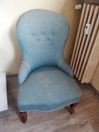 poltroncina antica