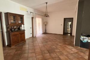 Elegante e luminoso appartamento