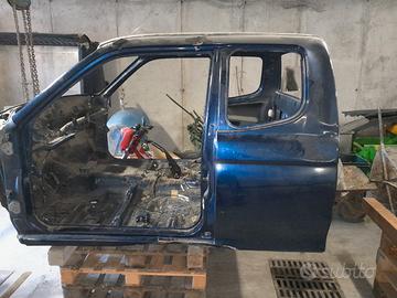 L200 scocca cabina club cab