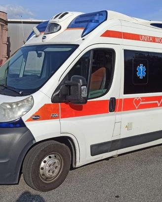 FIAT DUCATO AMBULANZA (4298) VP