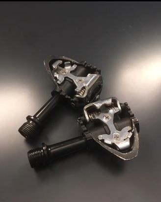 pedali bicicletta corsa - mountain bike