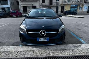 MERCEDES CLASSE A (W176) A 180 d Sport