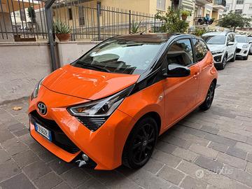 TOYOTA Aygo Connect 1.0 VVT-i 72CV 5P x-clusiv GPL