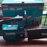 Motosega a batteria Makita
