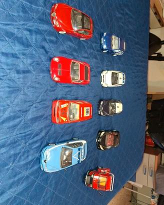 Lotto 9 modellini auto in metallo scala diecast