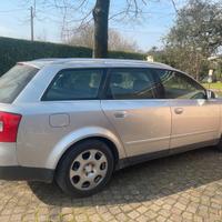 Audi A4 1.9 TDI/130 CV cat Avant Quattro (2003)