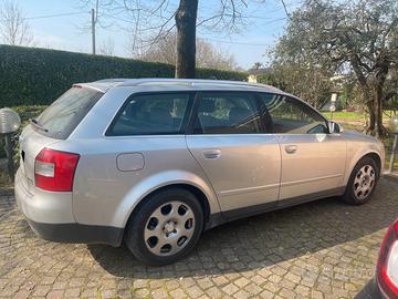 Audi A4 1.9 TDI/130 CV cat Avant Quattro (2003)