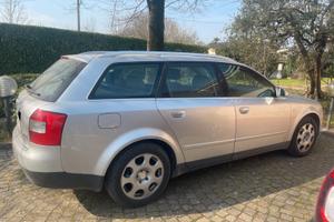Audi A4 1.9 TDI/130 CV cat Avant Quattro (2003)