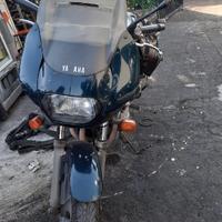 Yamaha divertion xj 600 ricambi 4br