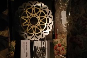 Disco freno anteriore Arashi 320mm