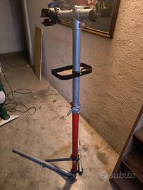 Cavalletto per biciclette da officina
