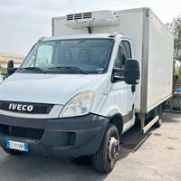 IVECO 70 C 17 Frigo Con Sponda