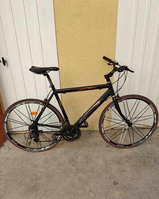 Bicicletta ibrida Bottecchia 