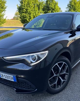 Alfa Romeo Stelvio 2.2 Turbodiesel 190 CV AT8 Q4 S