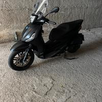 Beverly 400 depp black