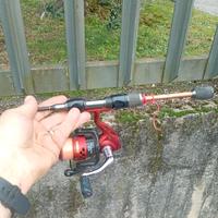 Pesca spinning trota lago