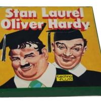 Film stanlio e ollio in vacanza super 8 bn sonoro