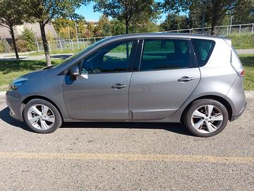 Renault Scenic X-MOD