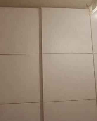armadio  ante scorrevoli  180 euro