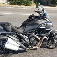 Ducati diavel Carbon look 2012
