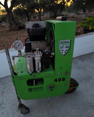 Compressore per scuotitore a 2/3  attacchi 400 L