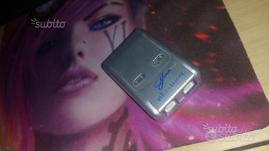 Switch per condividere periferiche su 2 pc