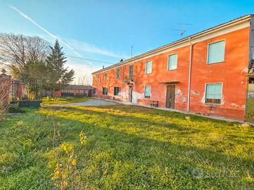 CASA INDIPENDENTE A ALESSANDRIA