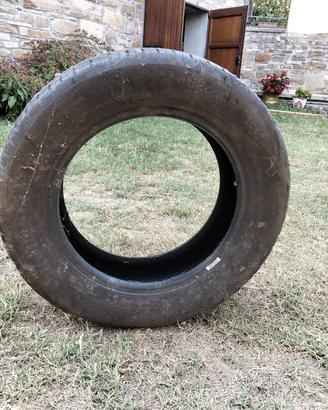 Quattro gomme usate 