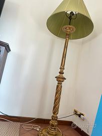 Piantana in stile fiornentino