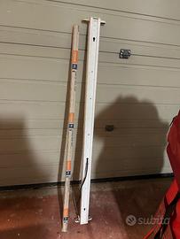 Supporto e relativa lampada al neon.