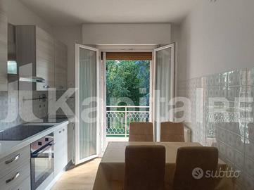 Appartamento di 75 m² con 3 locali e box auto a Ca