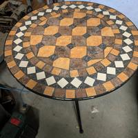 tavolo e sgabello mosaico 