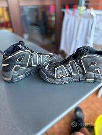 Scarpe nike air more uptempo nere e oro n.39