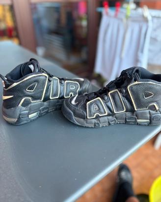 Scarpe nike air more uptempo nere e oro n.39