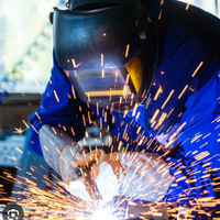 Saldatore programmatore robot di saldatura