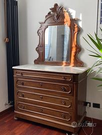 Cassettiera vintage con specchio