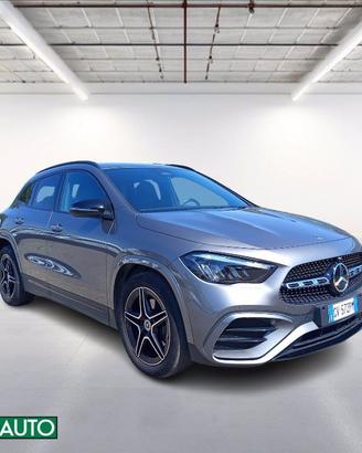 MERCEDES GLA 200 AMG Line Premium Plus auto