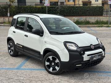 Fiat Pandina Cross 1.0 FireFly S&S Hybrid
