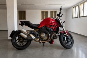 Ducati Monster 1200