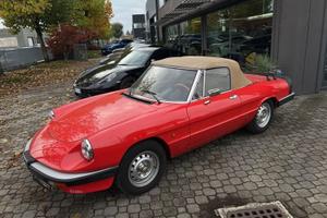 Alfa Romeo Spider 1.6 DUETTO AERODINAMICA I