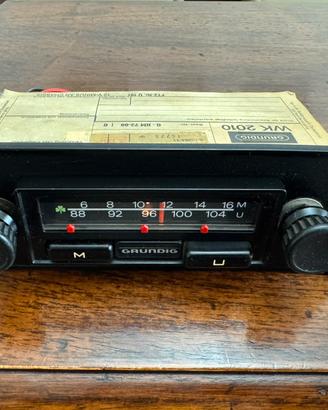 Autoradio d'epoca GRUNDIG