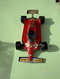 Modellino Ferrari 126 1:24 die-cast bburago
