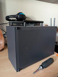 Pc in formato valigetta  Intel Core i7 10700 32 Gb