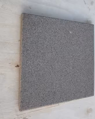 Piastrelle gres Sichenia  20×20 – 35 mq – NUOVE