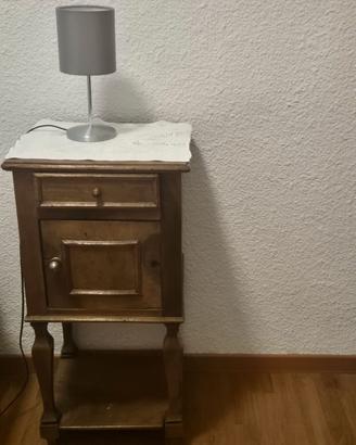Comodino rustico vintage