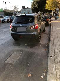 NISSAN Qashqai 2.0 dCi DPF n-tec