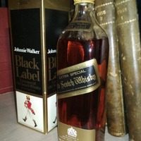Whisky johnnie walker black label extra special