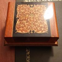 Portasigarette con carillon vintage